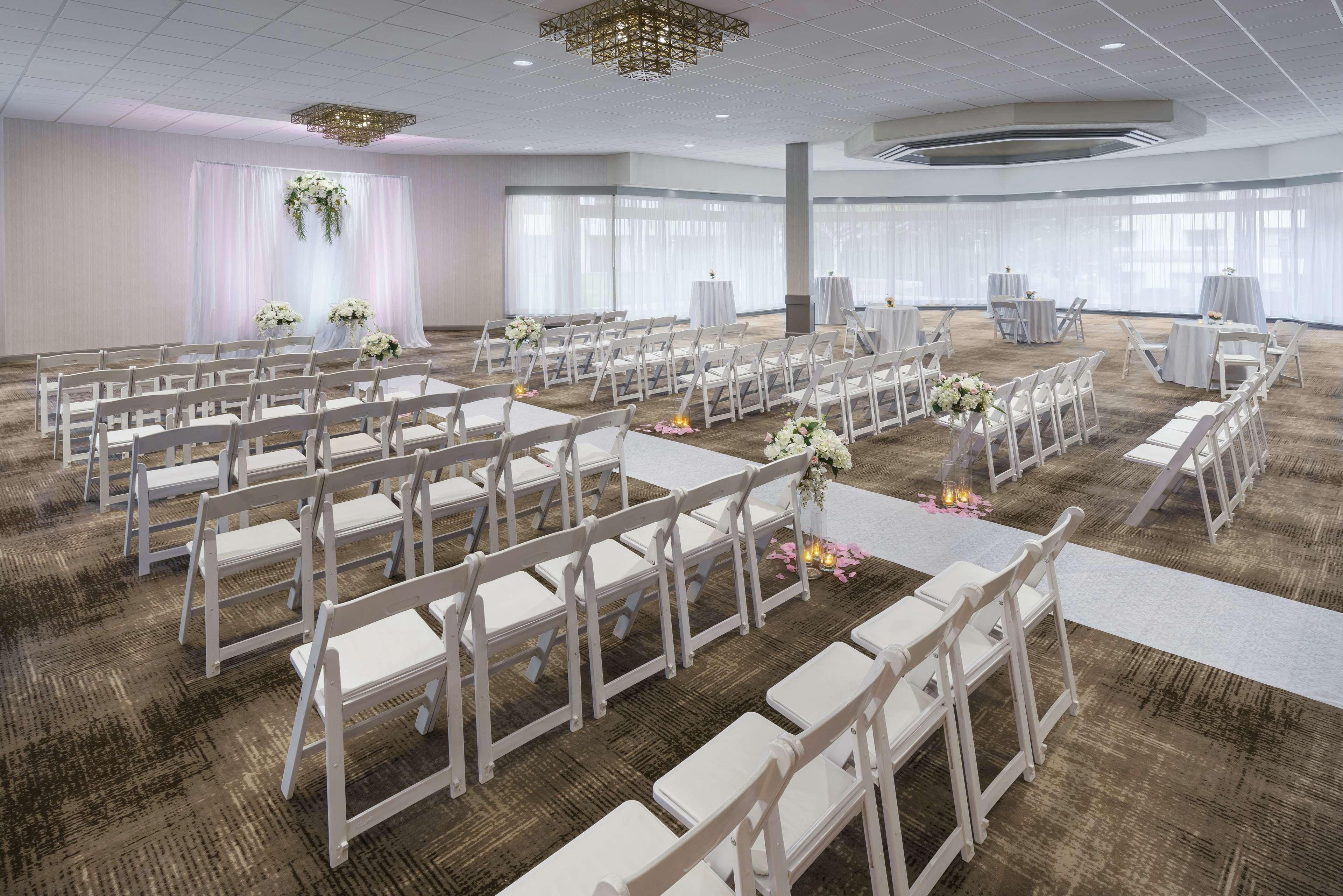 Hotel Doubletree By Hilton Colorado Springs Esterno foto