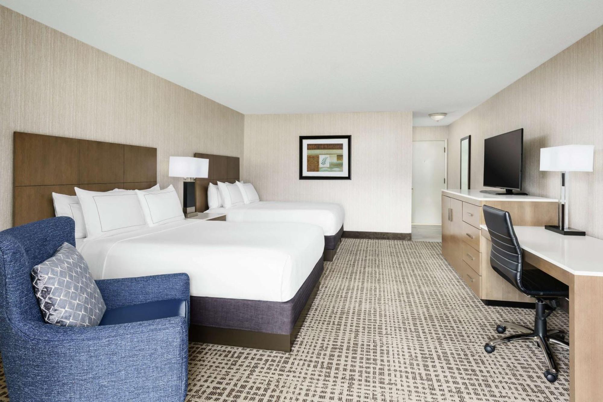 Hotel Doubletree By Hilton Colorado Springs Esterno foto
